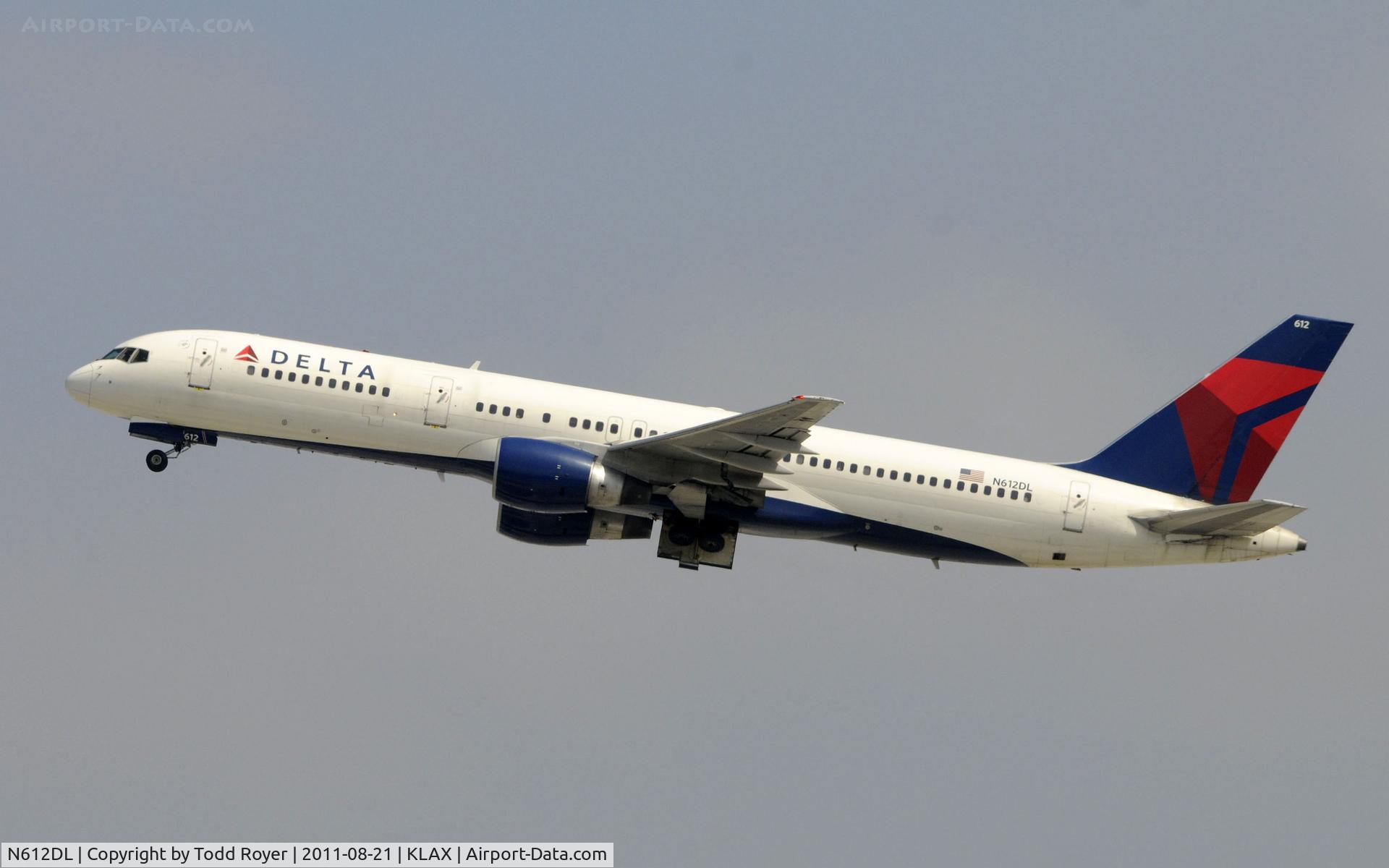 N612DL, 1985 Boeing 757-232 C/N 22819, Delta