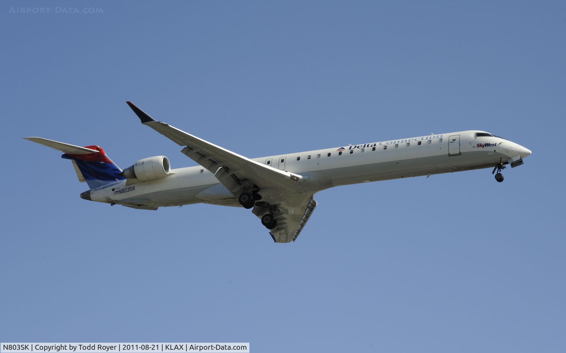N803SK, 2006 Bombardier CRJ-900ER (CL-600-2D24) C/N 15062, Delta