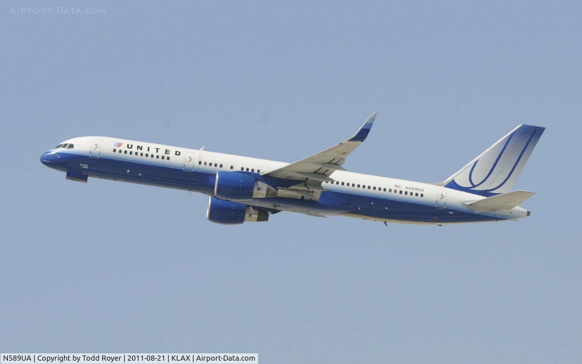 N589UA, 1997 Boeing 757-222 C/N 28707, United