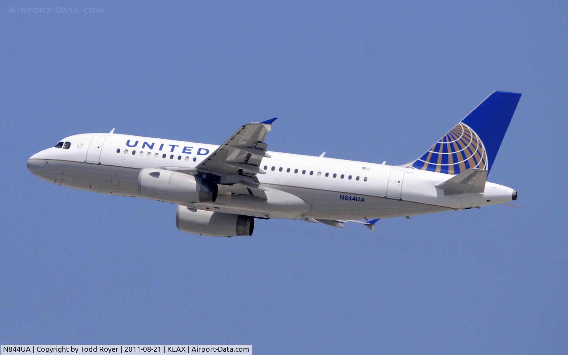 N844UA, 2001 Airbus A319-131 C/N 1581, United