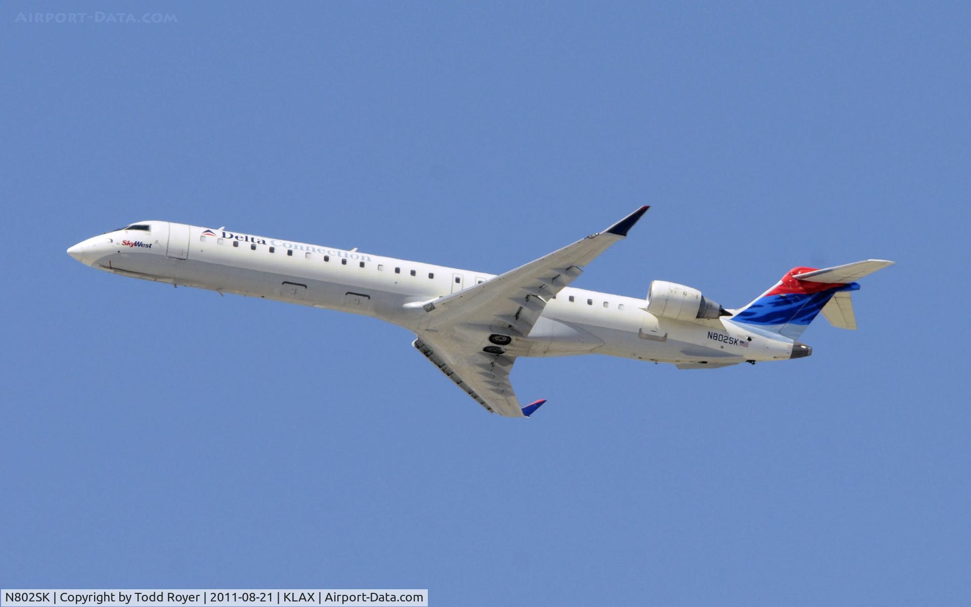 N802SK, 2006 Canadair CL-600-2D24 Regional Jet CRJ-900 C/N 15061, American