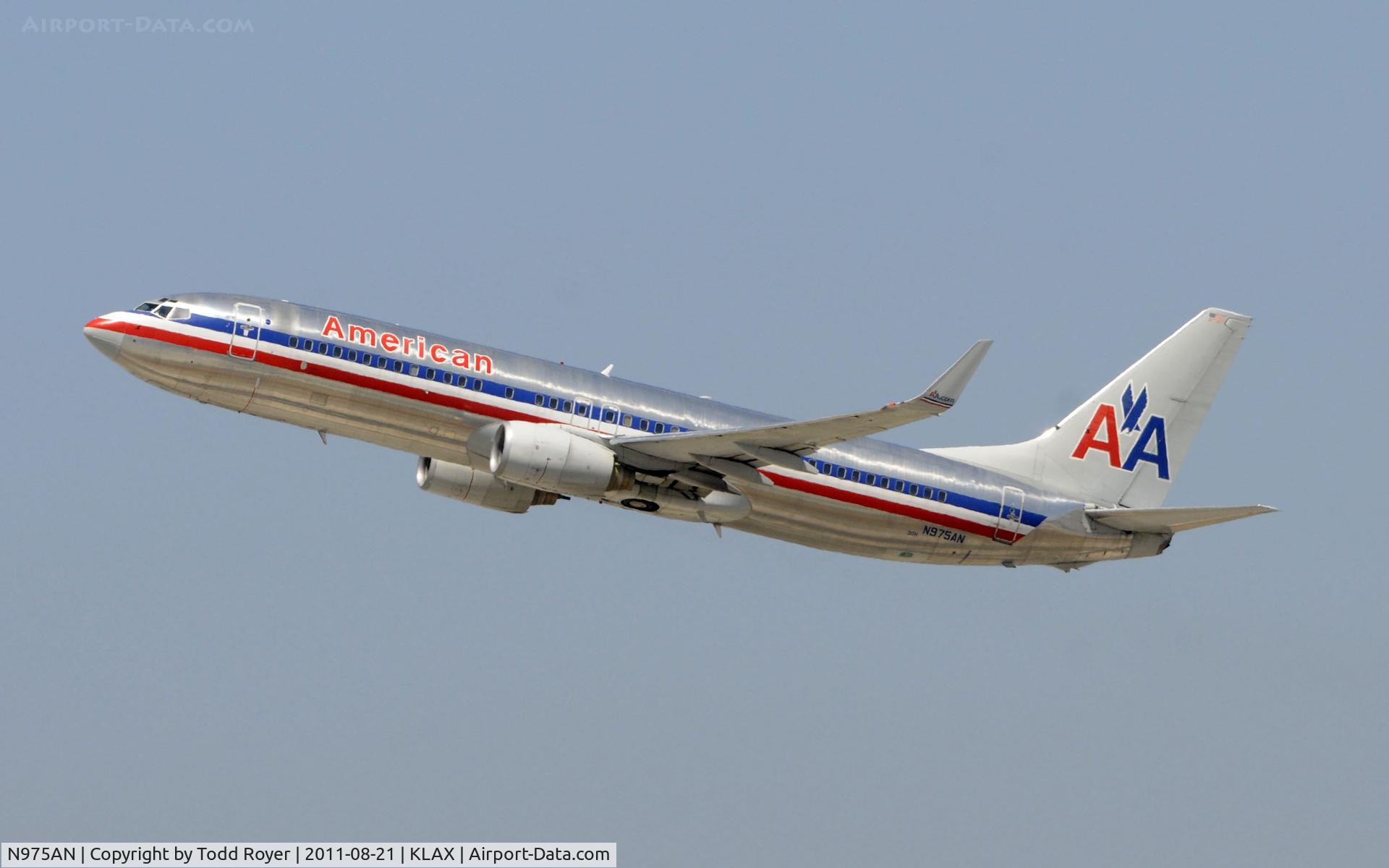 N975AN, 2001 Boeing 737-823 C/N 29549, American