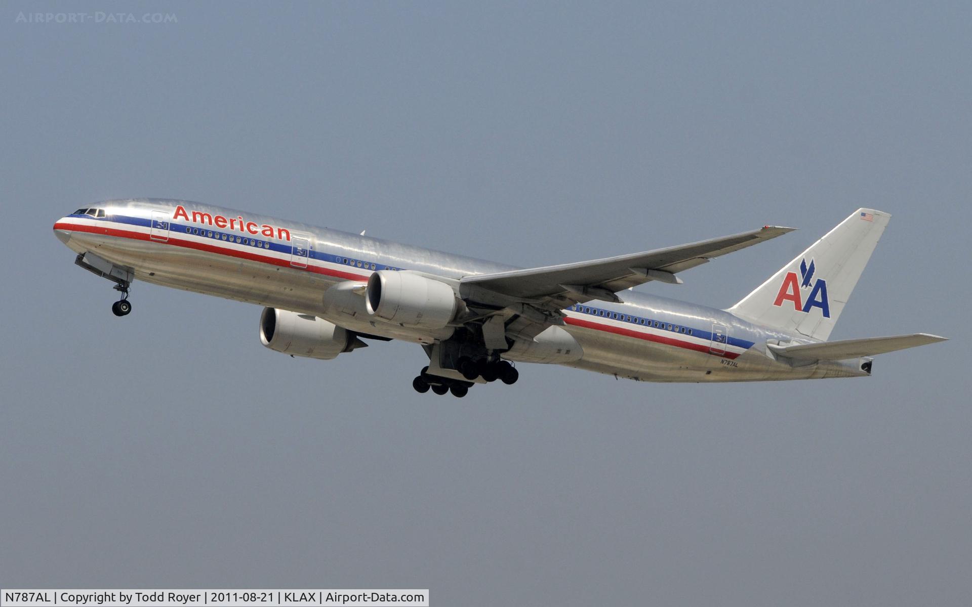 N787AL, 2000 Boeing 777-223 C/N 30010, American
