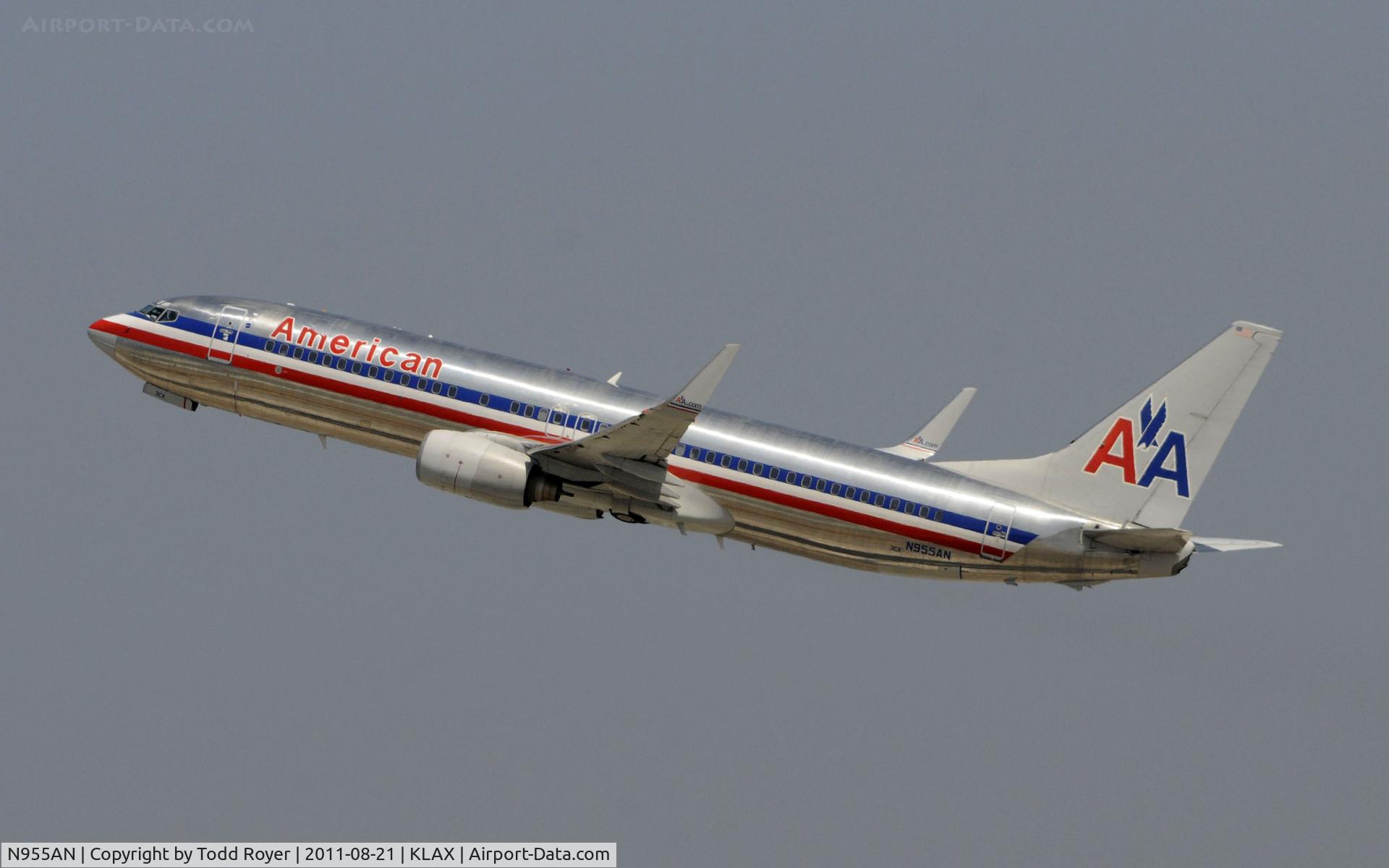 N955AN, 2001 Boeing 737-823 C/N 29540, American