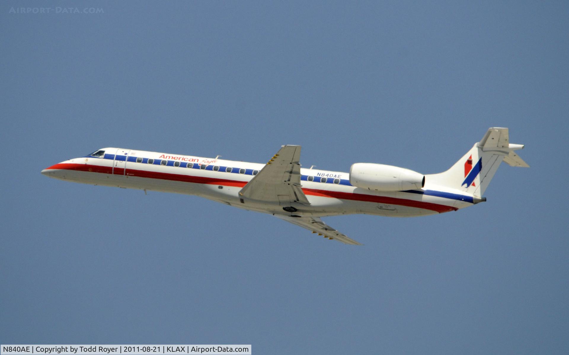 N840AE, 2002 Embraer ERJ-140LR (EMB-135KL) C/N 145656, American