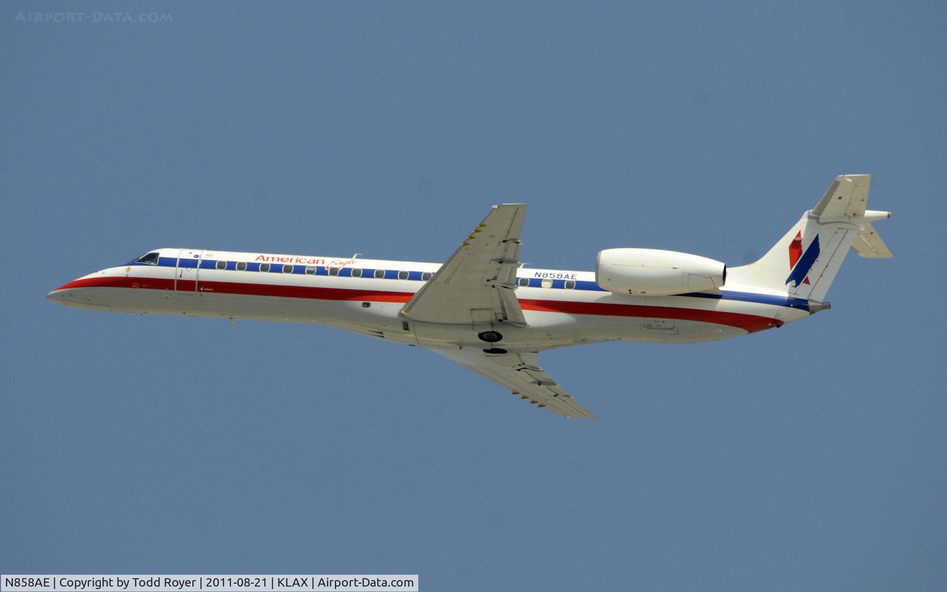 N858AE, 2003 Embraer ERJ-140LR (EMB-135KL) C/N 145754, American