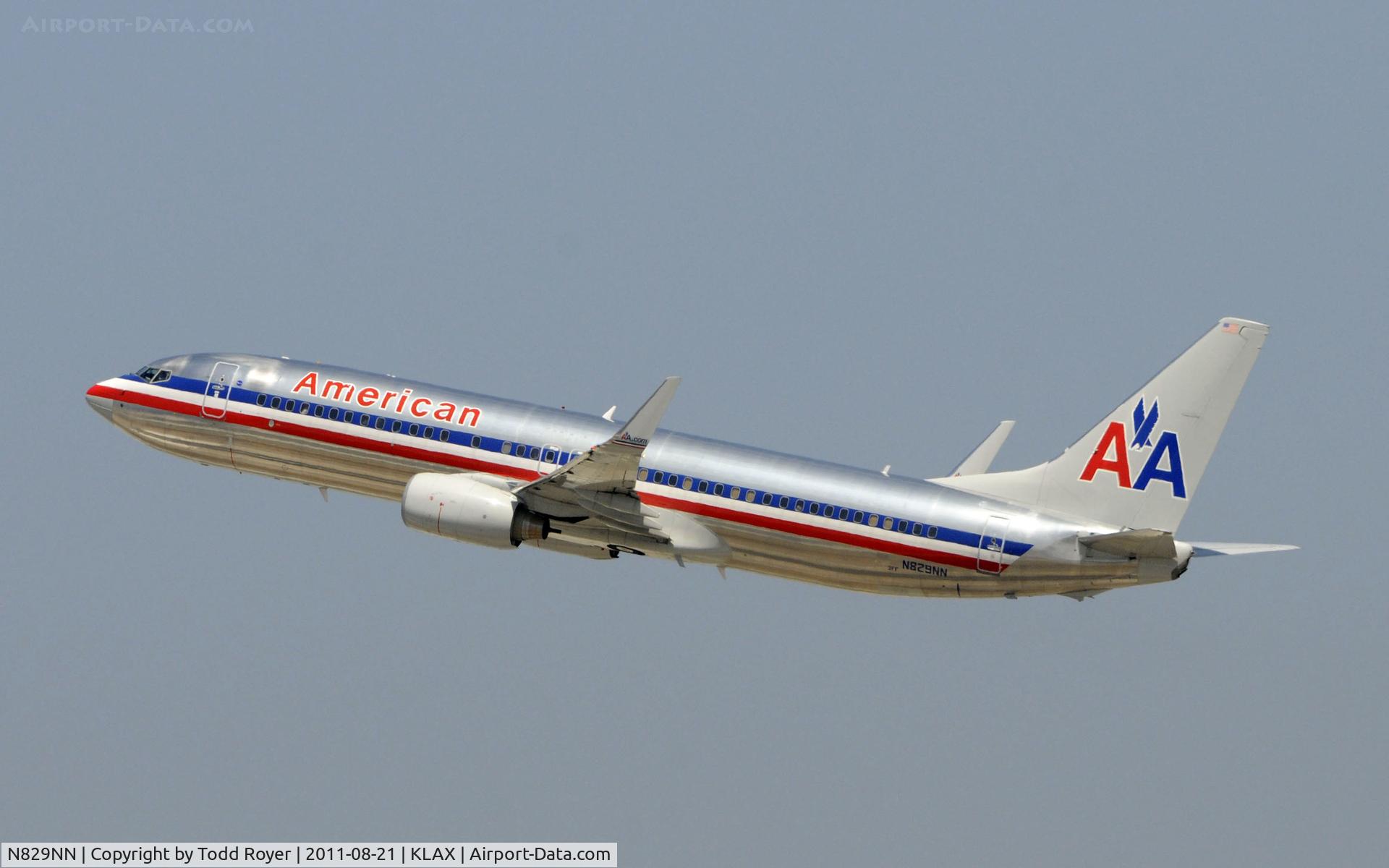 N829NN, 2010 Boeing 737-823 C/N 33210, American