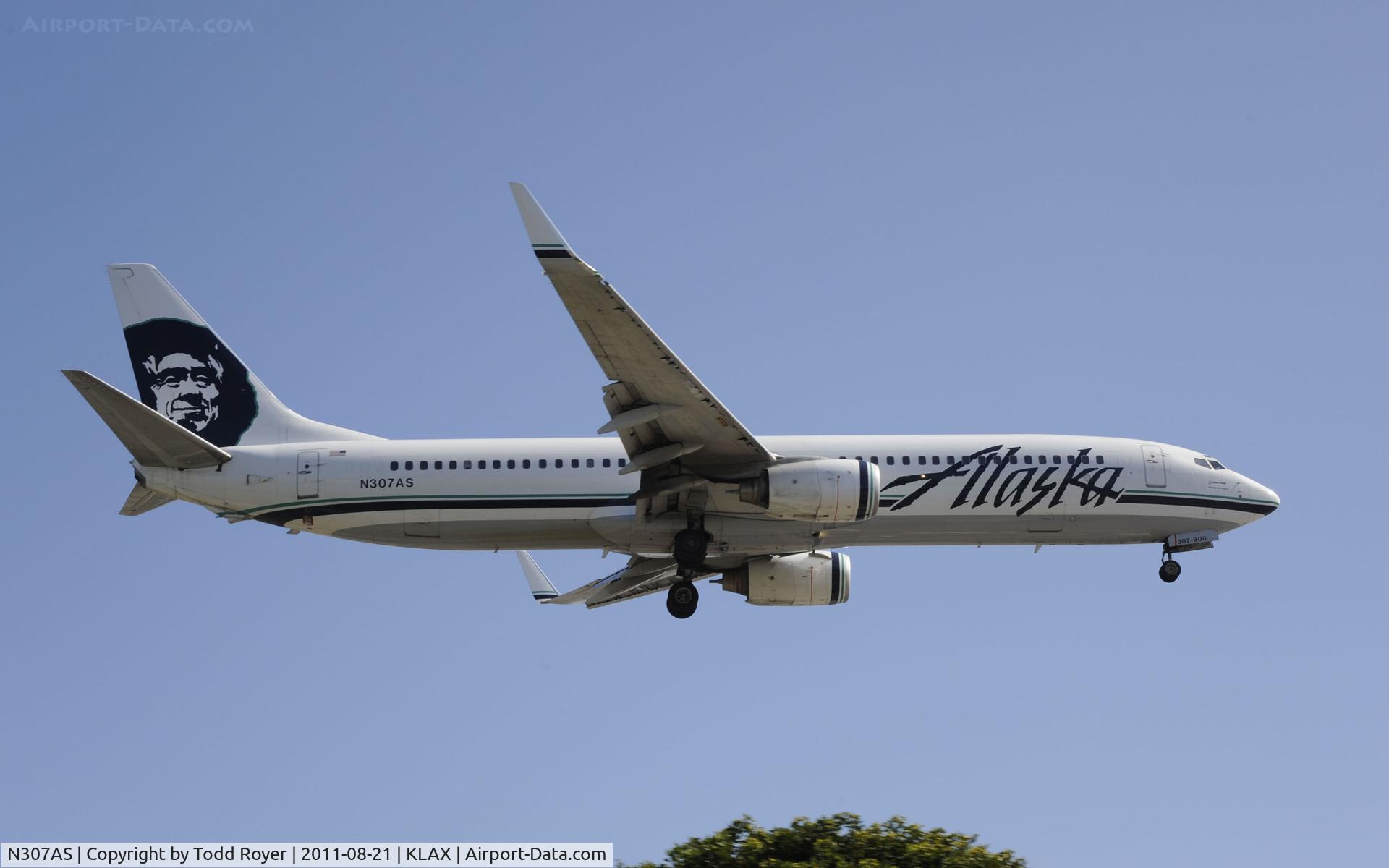N307AS, 2001 Boeing 737-990 C/N 30015, Alaska
