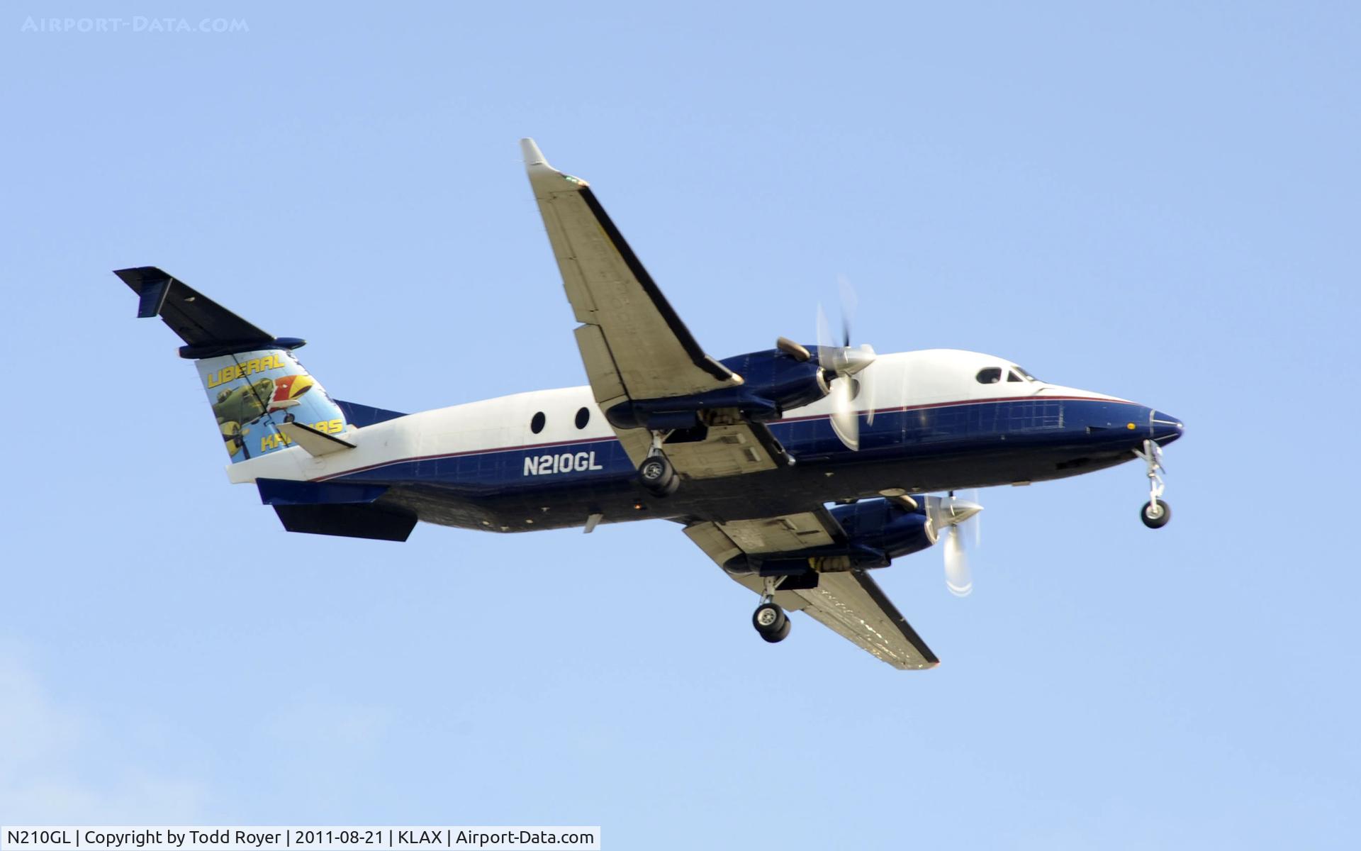 N210GL, 1996 Beech 1900D C/N UE-210, Great Lakes
