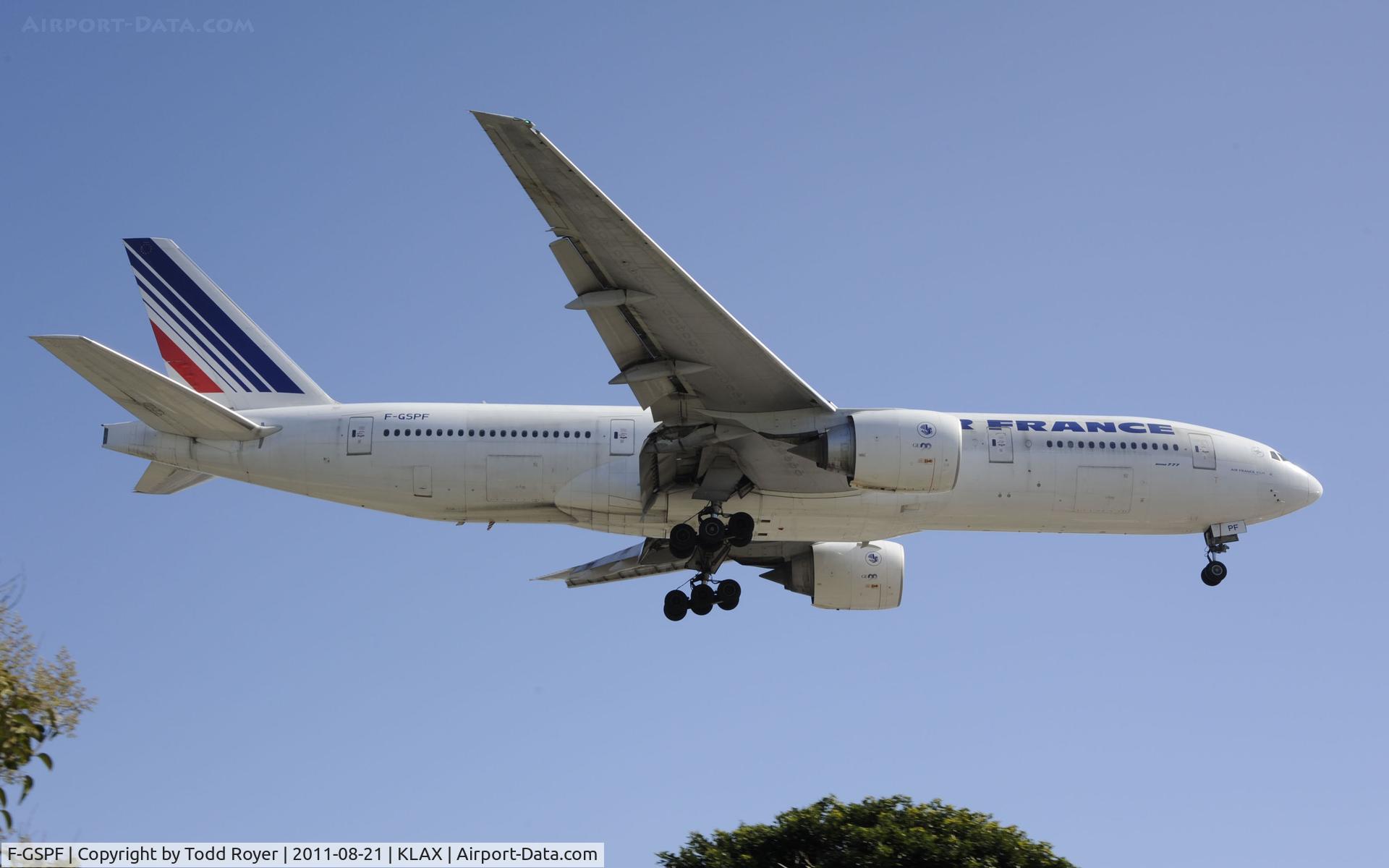 F-GSPF, 1999 Boeing 777-228/ER C/N 29007, Arriving LAX