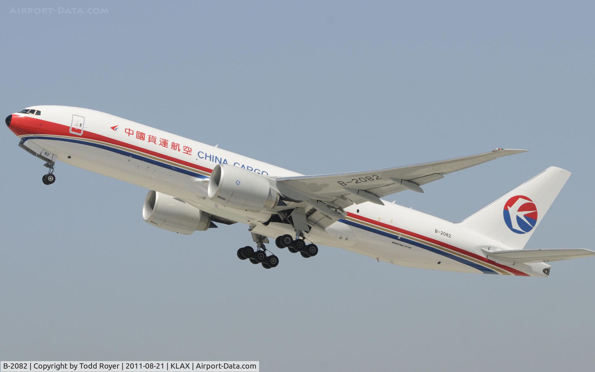 B-2082, 2010 Boeing 777-F6N C/N 37716, Departing LAX