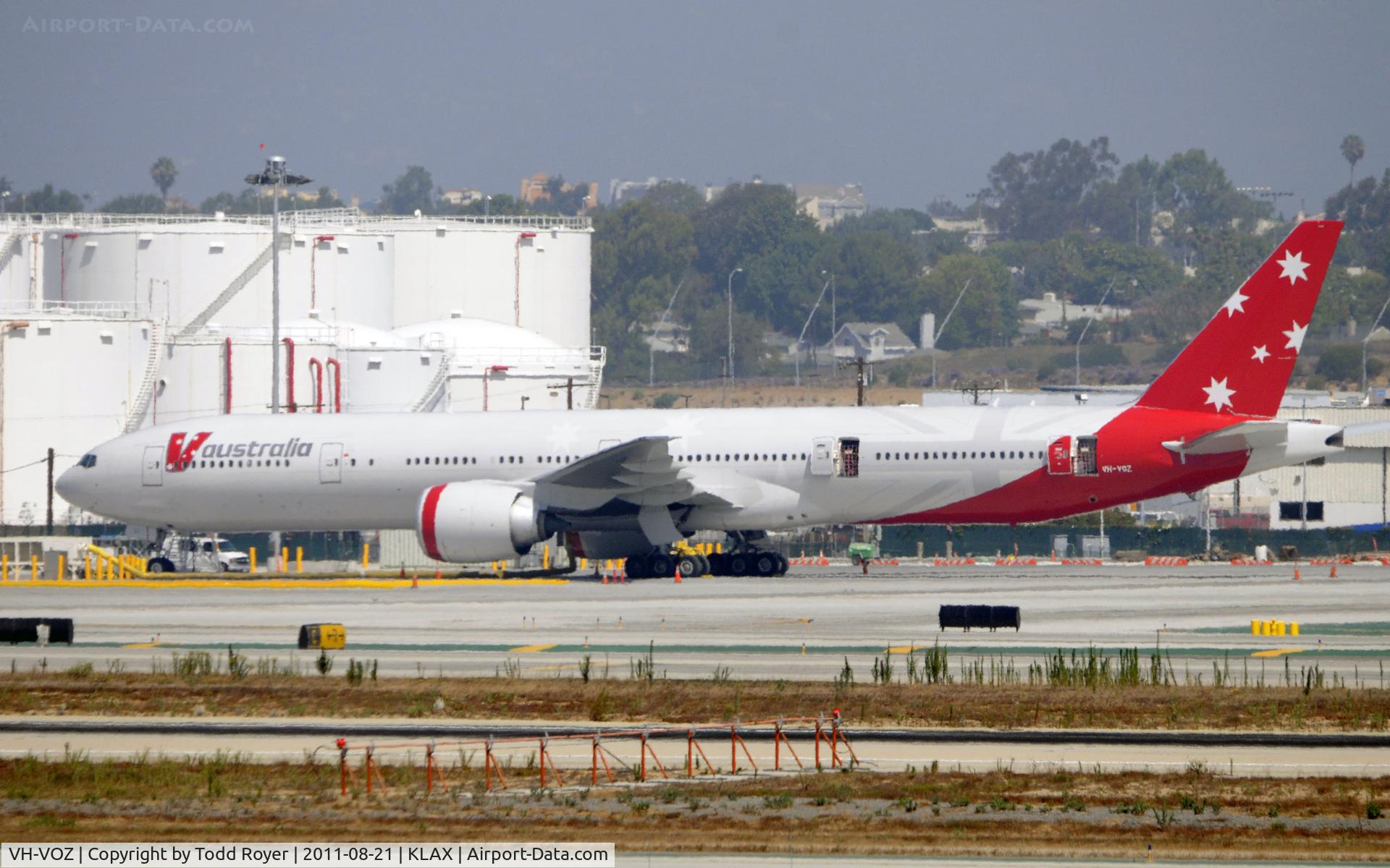 VH-VOZ, 2008 Boeing 777-3ZG/ER C/N 35302, Waiting at LAX