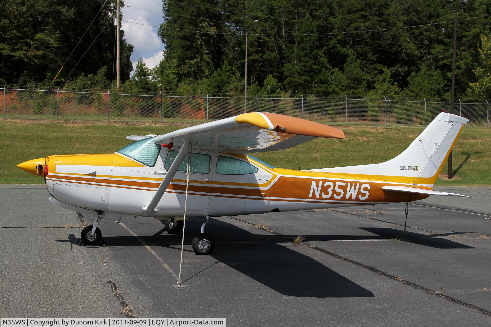 N35WS, Cessna R182 Skylane RG C/N R18200346, Enduring the sun at Monroe, NC