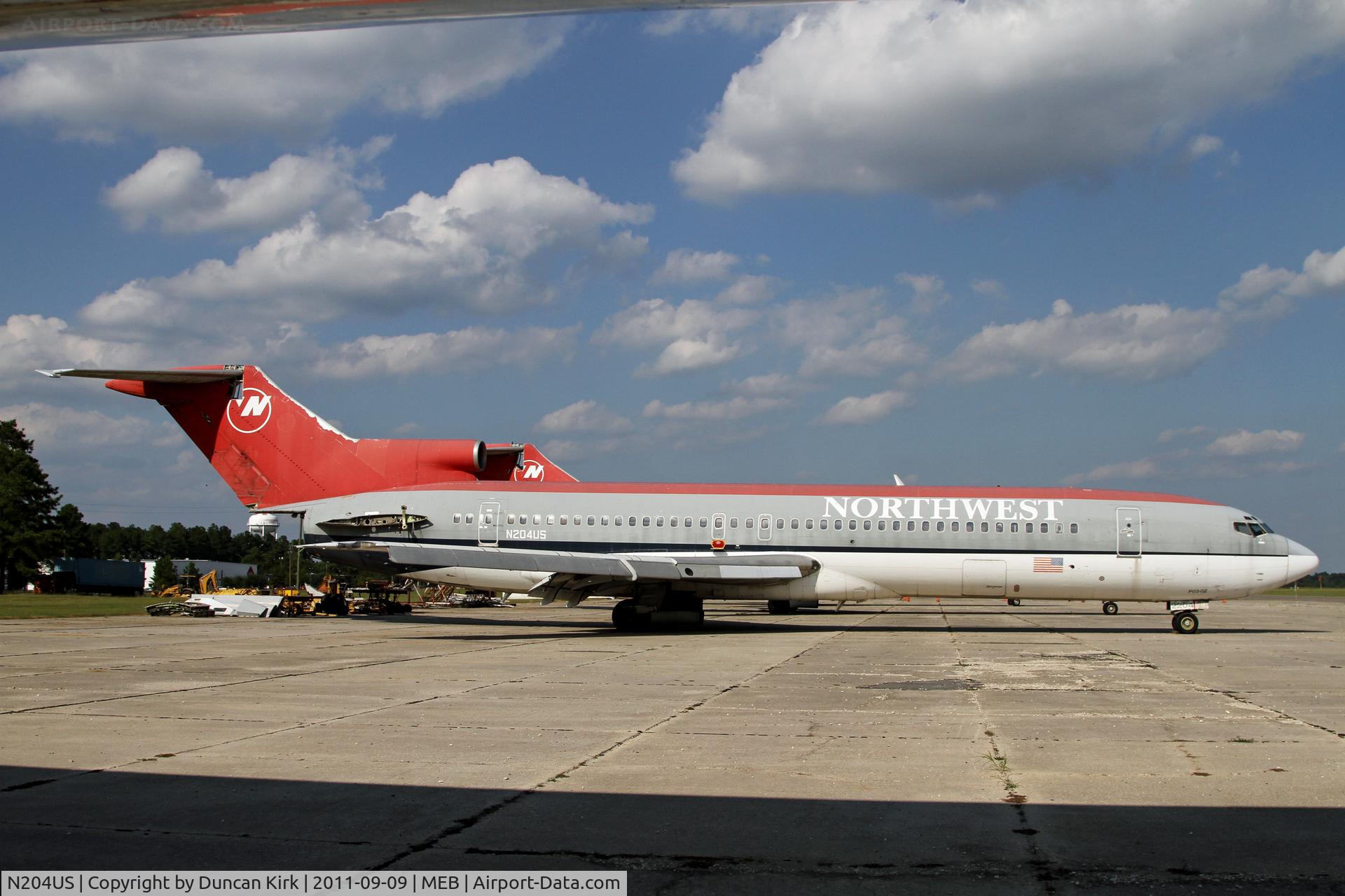 N204US, 1981 Boeing 727-251 C/N 22544, Slowly dying at Laurinburg-Maxton