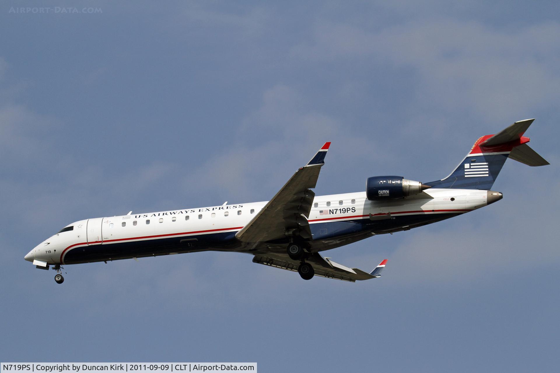 N719PS, 2004 Bombardier CRJ-701 (CL-600-2C10) Regional Jet C/N 10177, Too long?