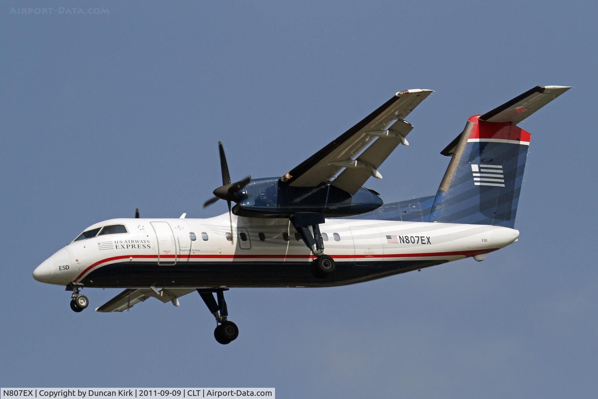 N807EX, 1991 De Havilland DHC-8-102 C/N 292, Stubby DHC-8 on finals to CLT