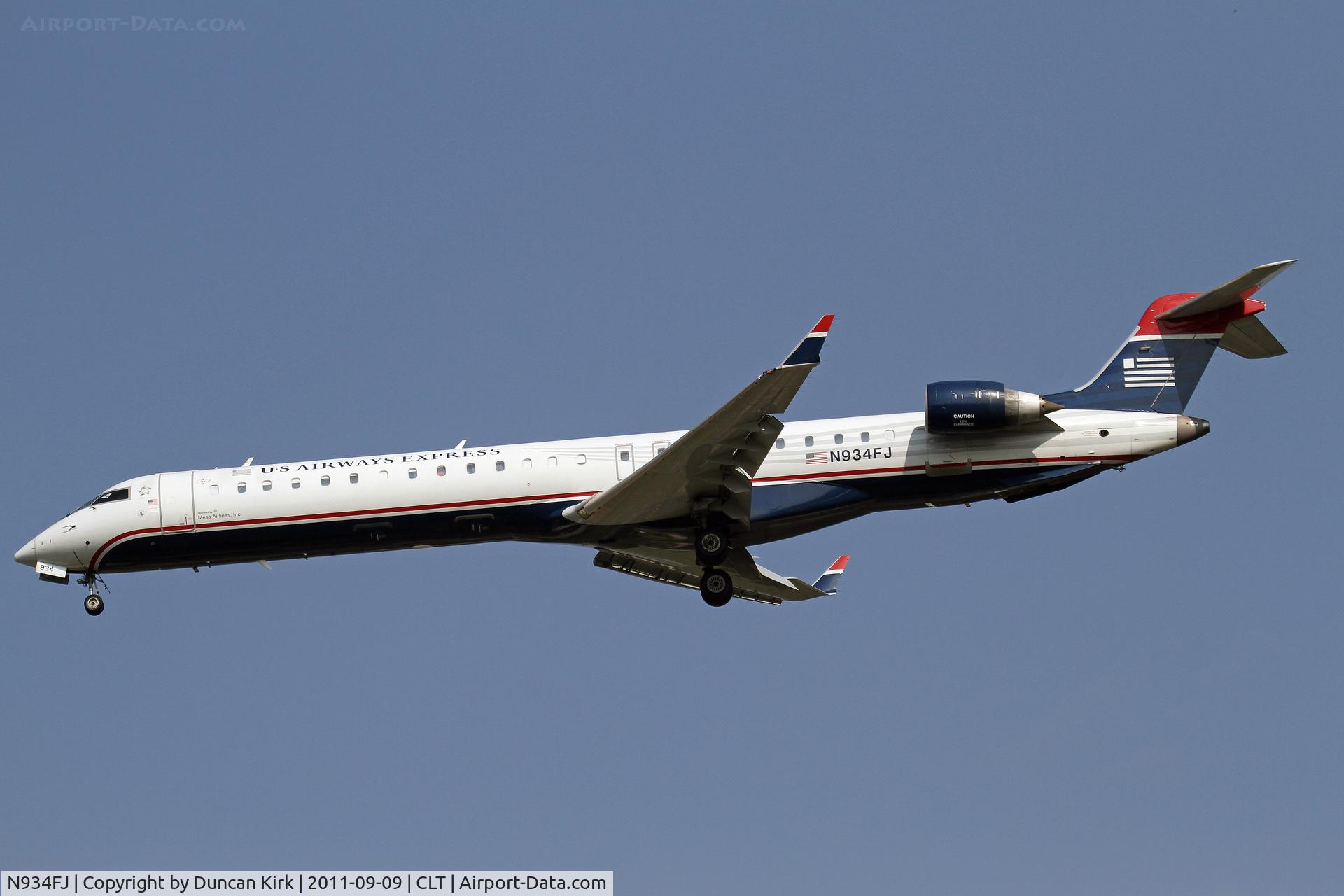 N934FJ, 2005 Bombardier CRJ-900ER (CL-600-2D24) C/N 15034, Still a popular fleet aircraft