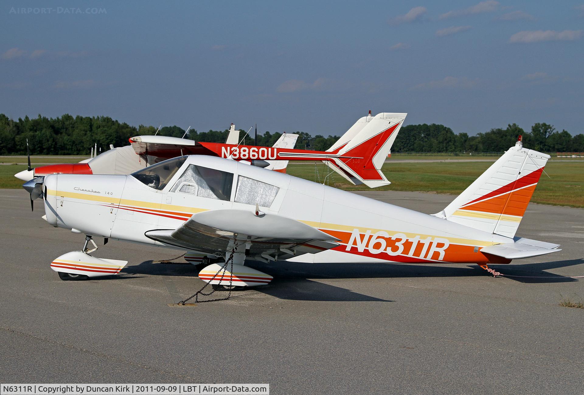 N6311R, 1966 Piper PA-28-140 C/N 28-21477, A low rider due to the flat tires