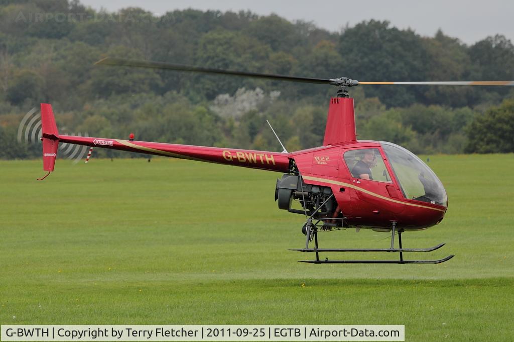 G-BWTH, 1991 Robinson R22 Beta C/N 1767, At Booker