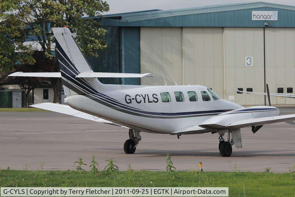 G-CYLS, 1982 Cessna T303 Crusader C/N T30300005, 1982 Cessna CESSNA T303, c/n: T303-00005 at Oxford