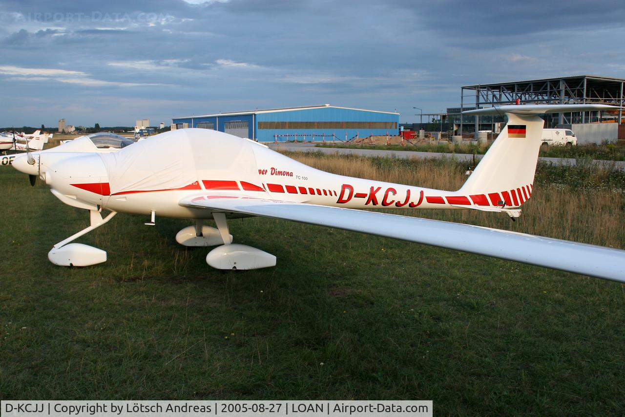 D-KCJJ, Diamond HK-36TC Super Dimona C/N 36565, Wiener Neustadt OST