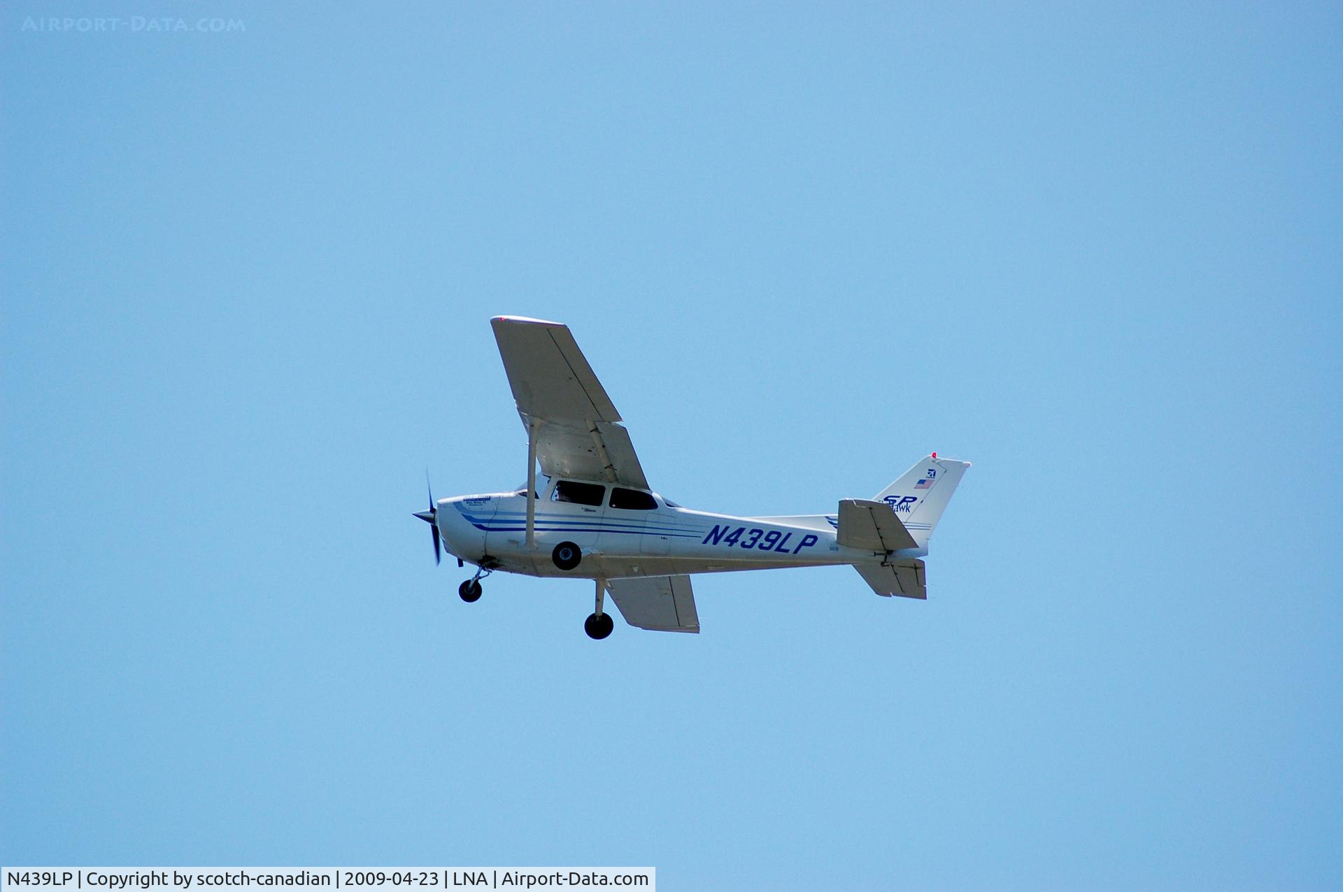 N439LP, 2003 Cessna 172S C/N 172S9439, 2003 Cessna 172S N439LP at Palm Beach County Park Airport, Lantana, FL