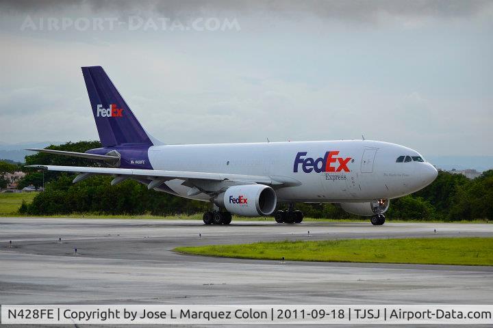 N428FE, 1983 Airbus A310-203 C/N 248, Taxing