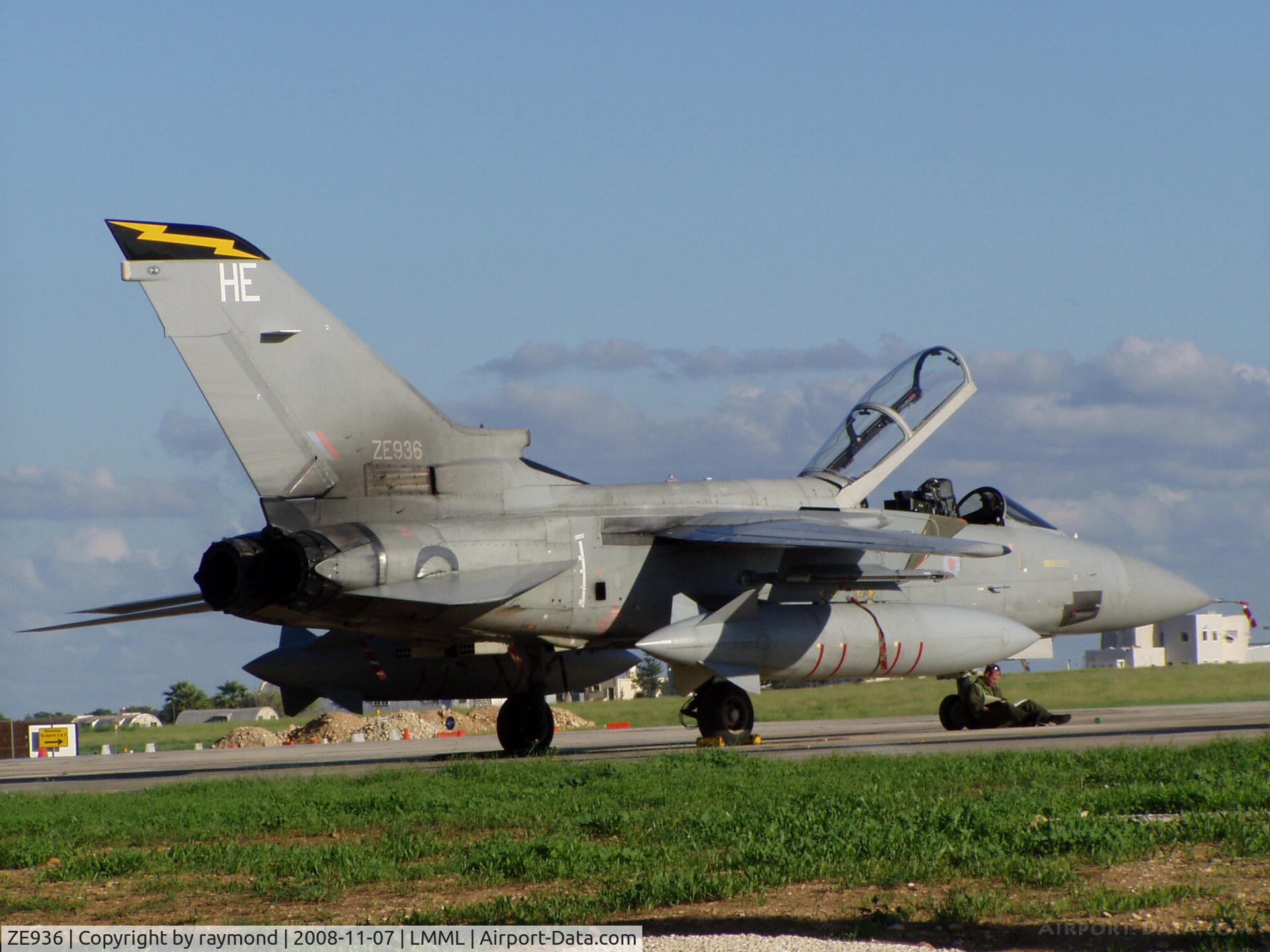 ZE936, 1989 Panavia Tornado F.3 C/N AS106/781/3364, Tornado ZE936/HE 111Sqd RAF