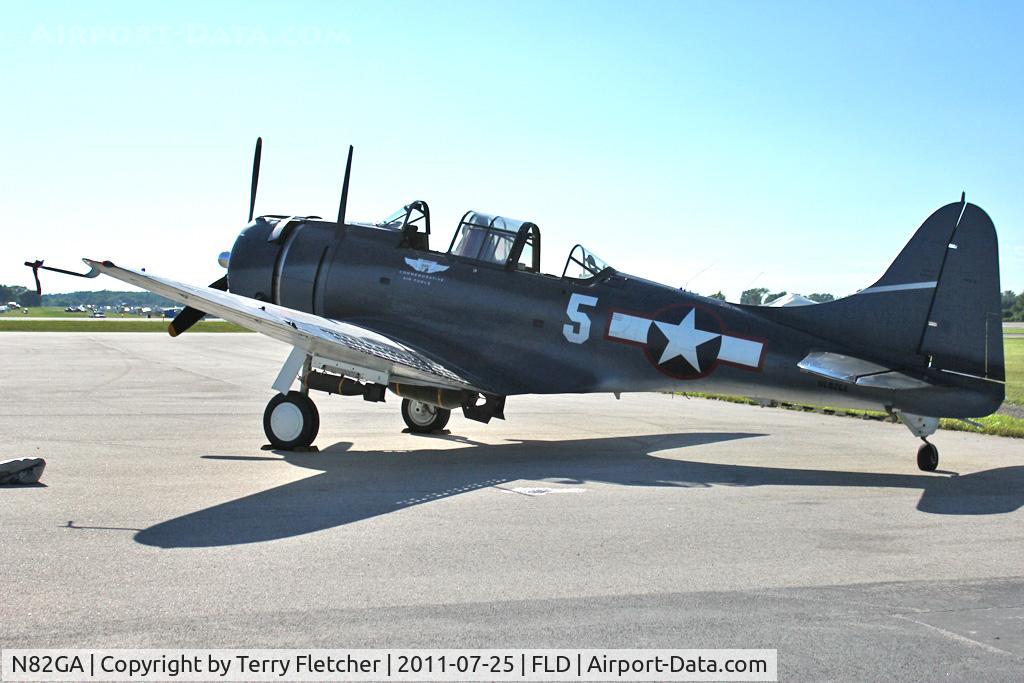 N82GA, Douglas SBD-5 Dauntless C/N 54532, At Fond Du Lac