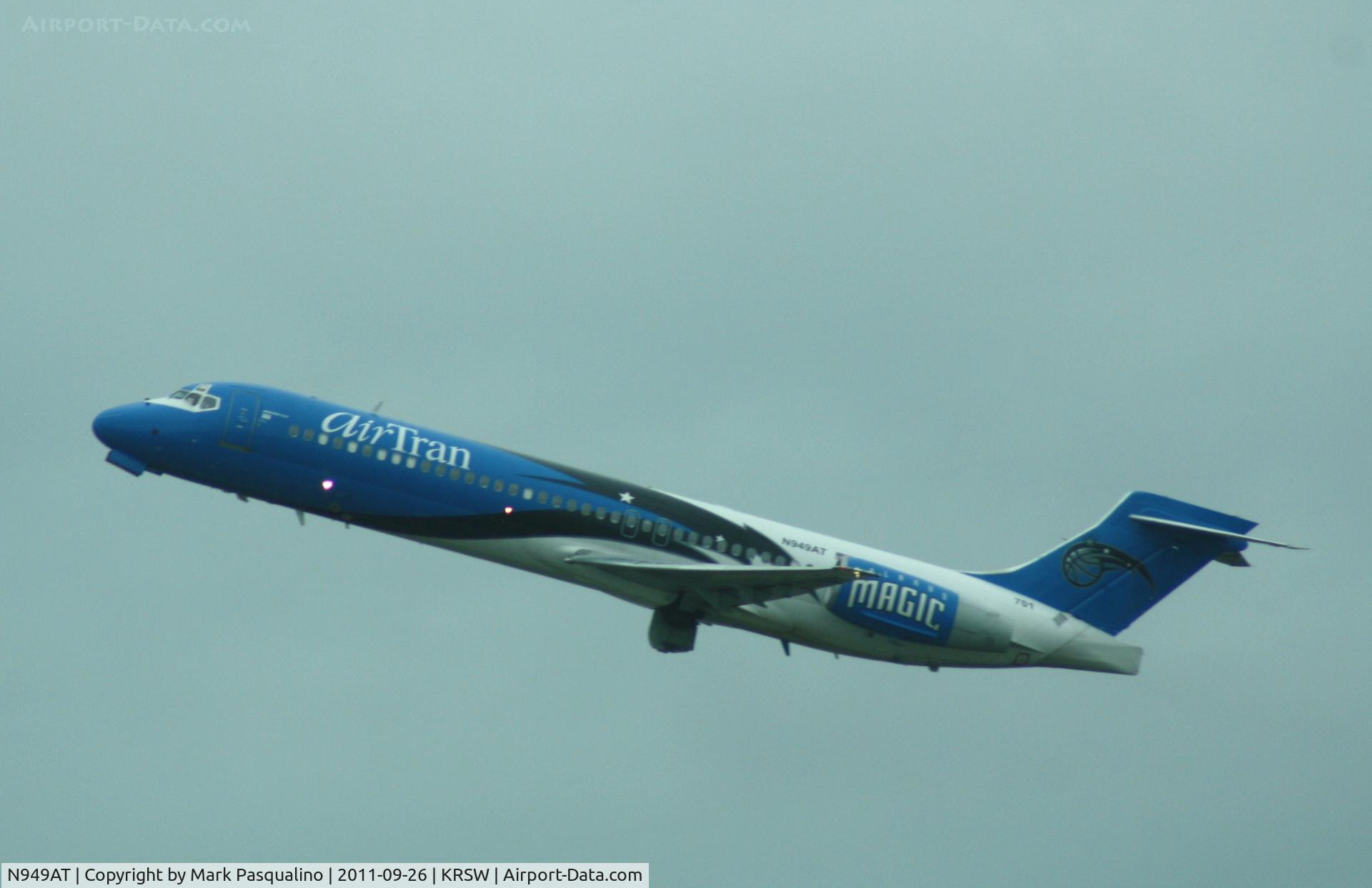 N949AT, 1999 Boeing 717-200 C/N 55003, Boeing 717-200