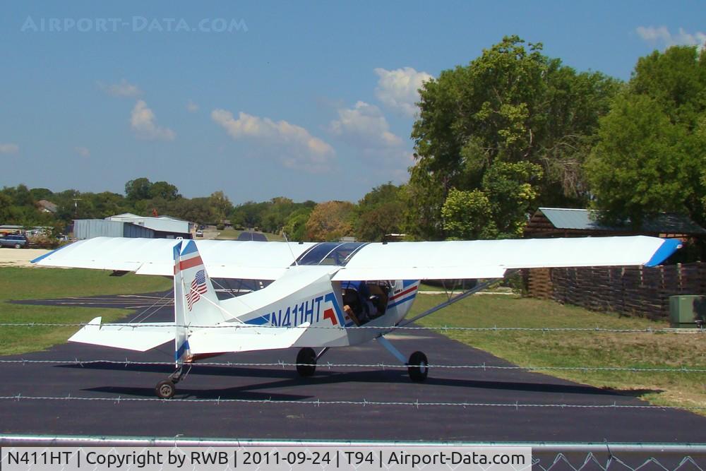 N411HT, Rans S-7S Courier C/N 11054195, Turning around on 30