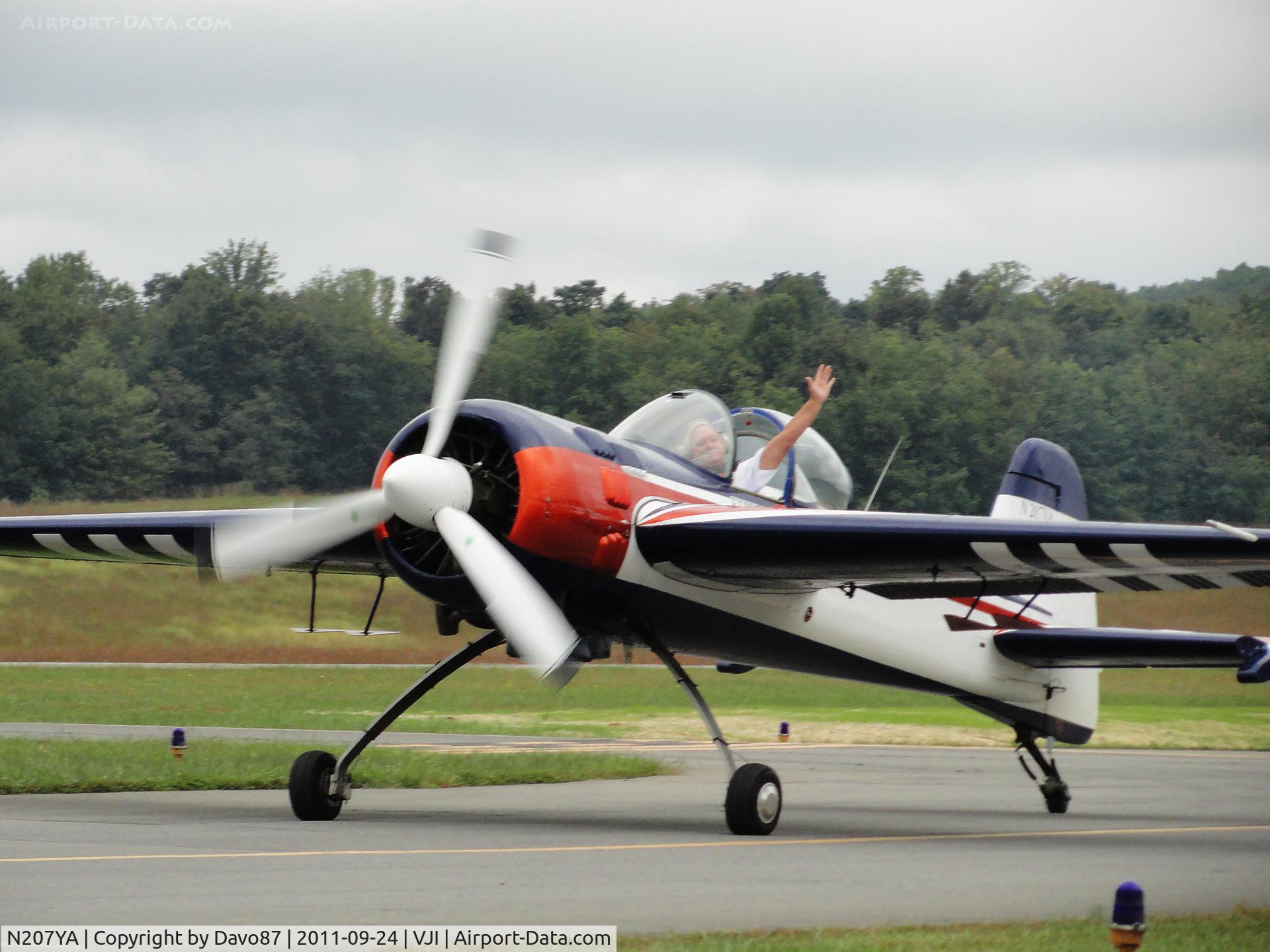 N207YA, 1966 Yakovlev Yak-55M C/N 961010, Yak performing at the 2011 Abingdon, Virginia Kiwanis Club Wings and Wheels Show.