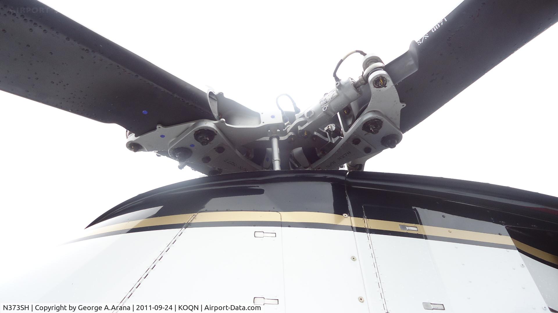 N373SH, Agusta A-109S C/N 22010, Main rotor