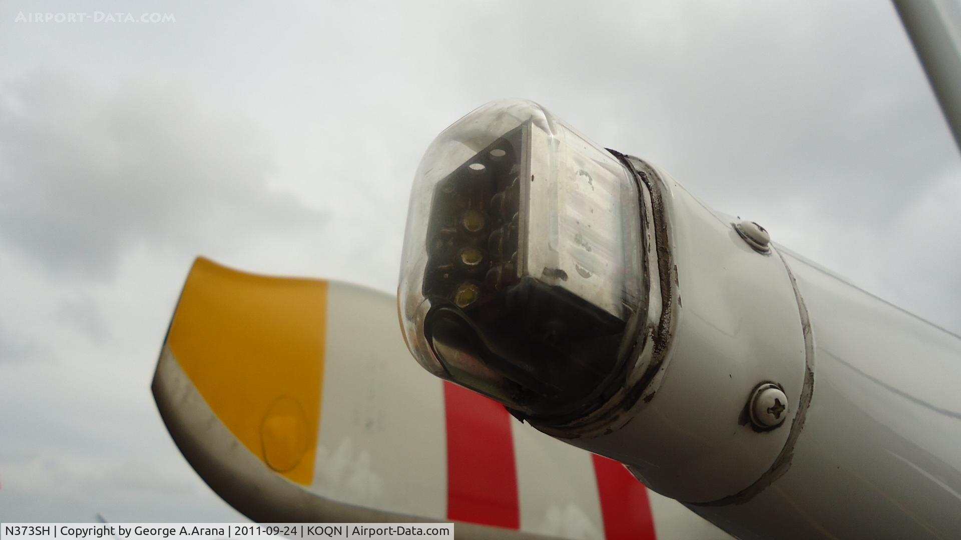 N373SH, Agusta A-109S C/N 22010, Tail LED navlight
