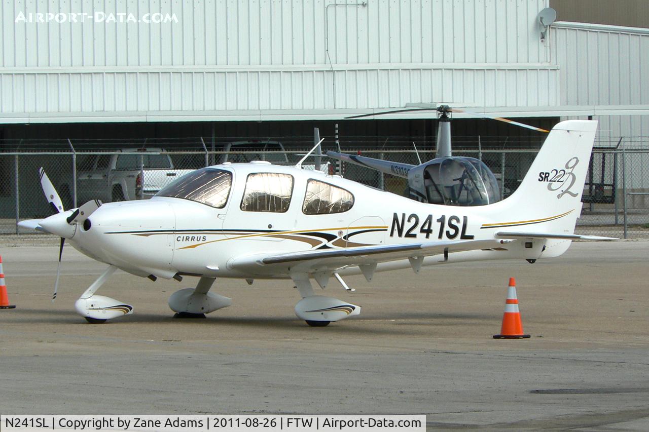 N241SL, 2005 Cirrus SR22 C/N 1283, At Meacham Field - Fort Worth, TX