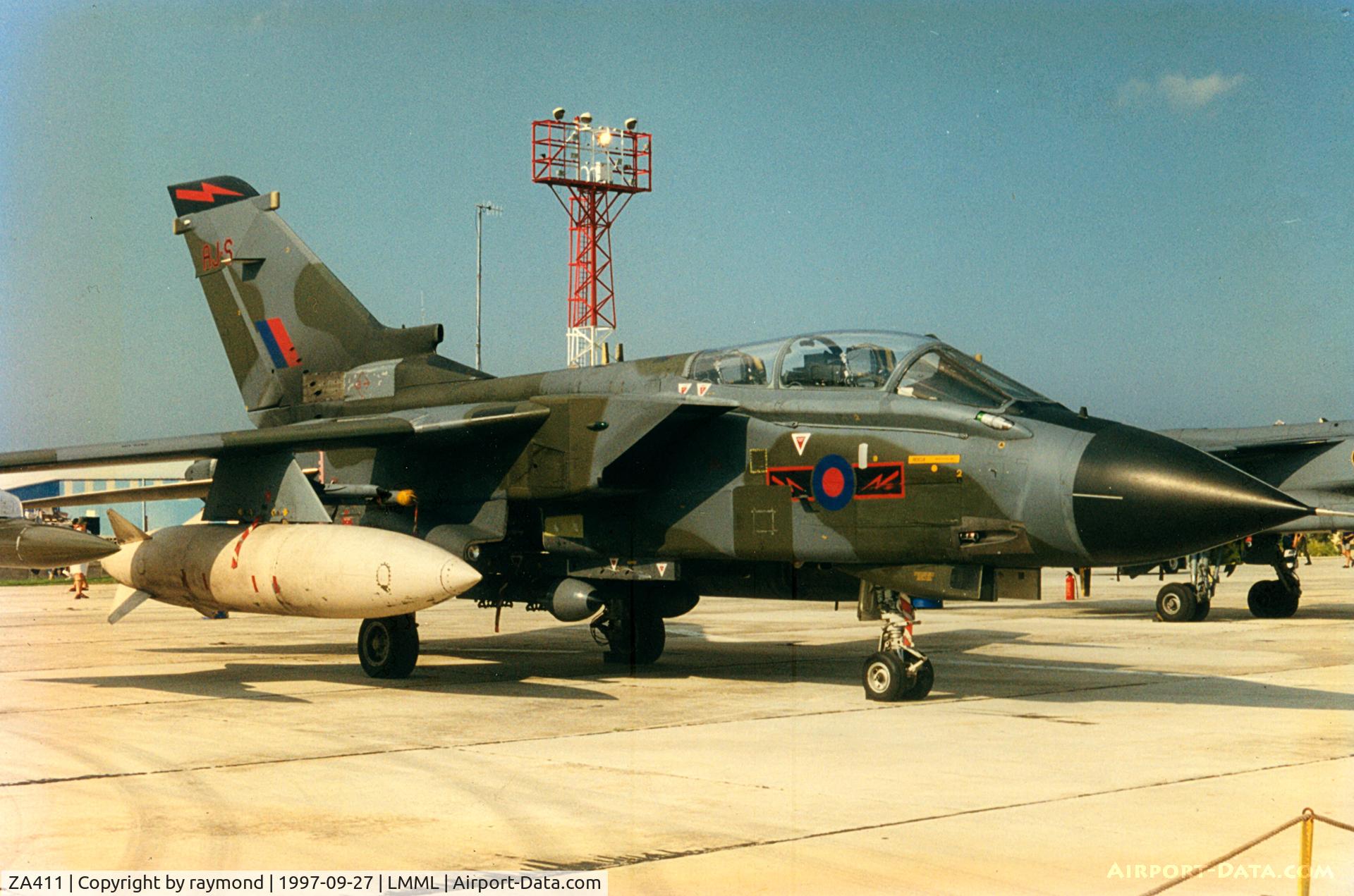 ZA411, 1983 Panavia Tornado GR.1 C/N 229/BT035/3110, Tornado ZA411/AJ-S 617Sqd RAF