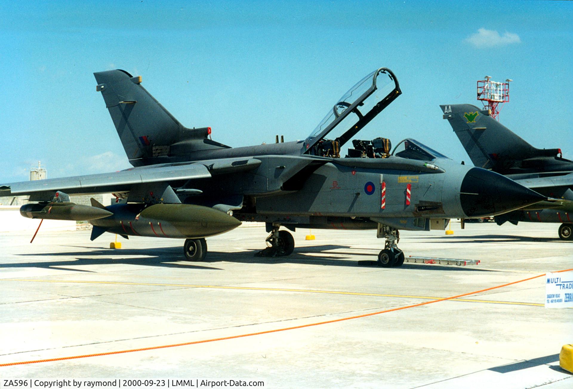 ZA596, 1982 Panavia Tornado GR.1 C/N 113/BS037/3060, Tornado ZA596 15Sqd RAF