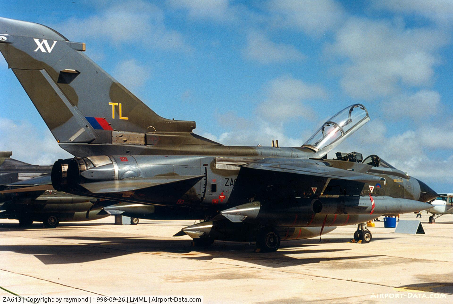 ZA613, 1982 Panavia Tornado GR.1 C/N 152/BS049/3077, Tornado ZA613/TL 15Sqd RAF