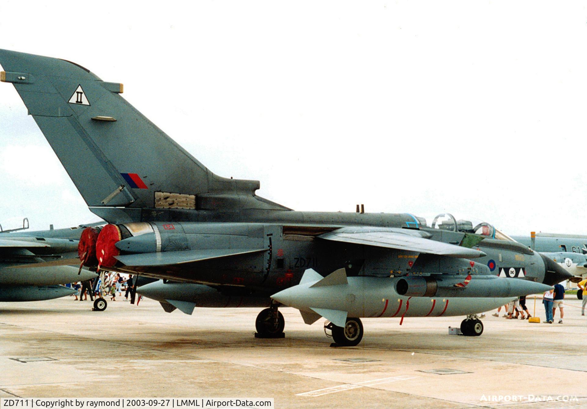 ZD711, 1984 Panavia Tornado GR.4 C/N 329/BT037/3152, Tornado ZD711/II 2Sqd RAF