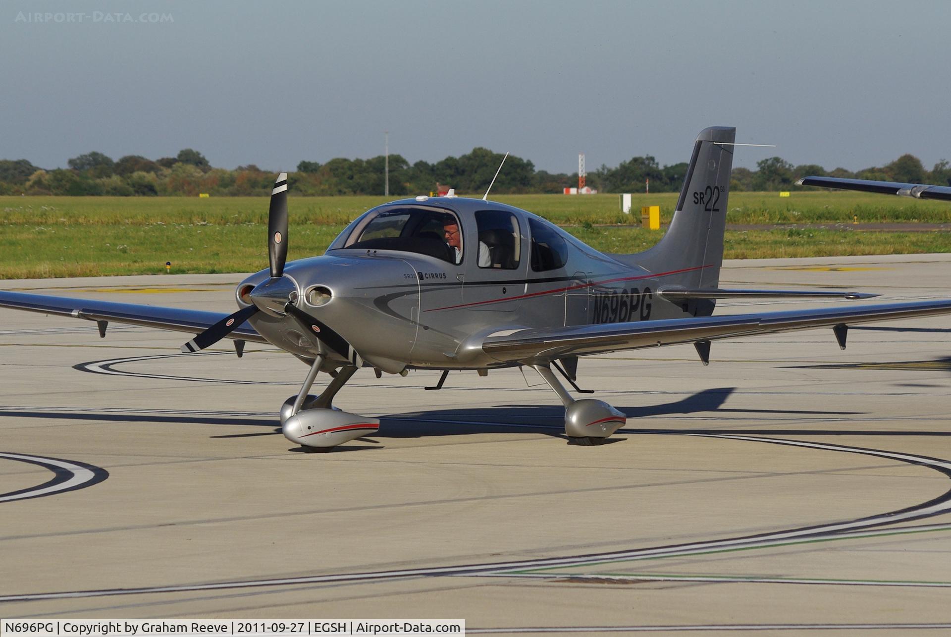 N696PG, Cirrus SR22 GS C/N 3606, About to depart.