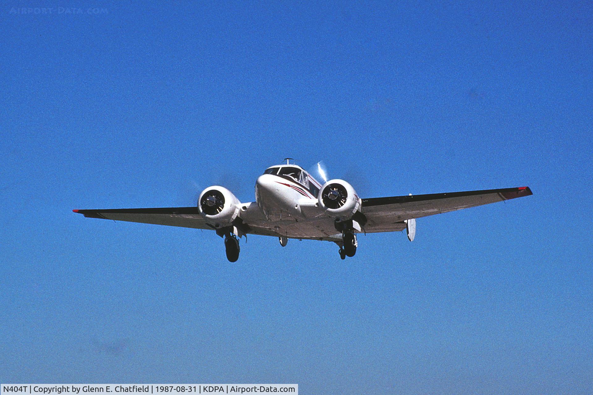 N404T, 1959 Beech E18S-9700 Twin Beech C/N BA-432, Departing Runway 27