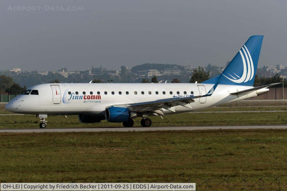 OH-LEI, 2006 Embraer 170LR (ERJ-170-100LR) C/N 17000120, decelerating after touchdown