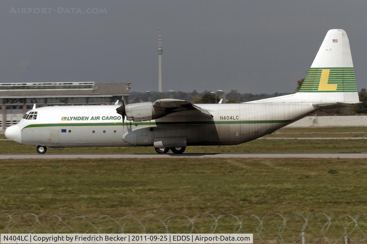 N404LC, 1977 Lockheed 382G C/N 4763, decelerating after touchdown