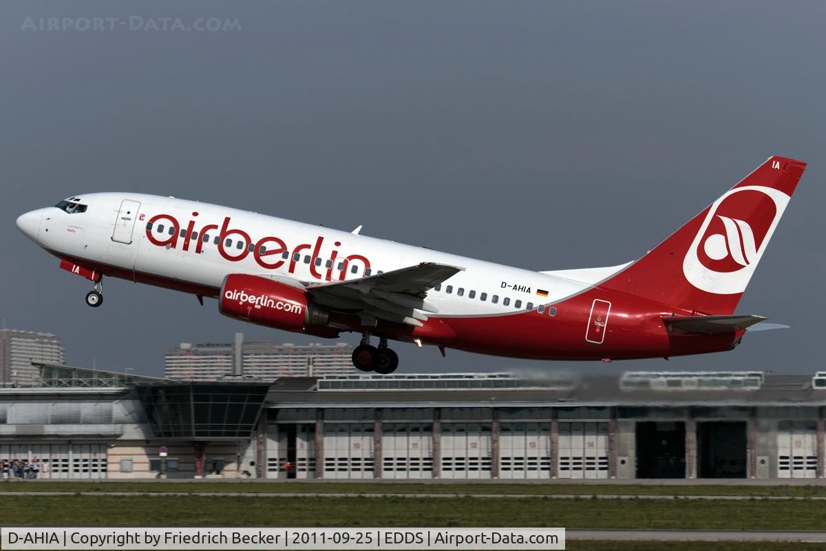 D-AHIA, 1999 Boeing 737-73S C/N 29082, departure via RW25