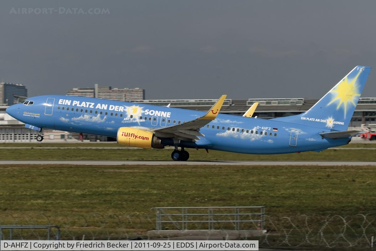 D-AHFZ, 2001 Boeing 737-8K5 C/N 30883, departure via RW25