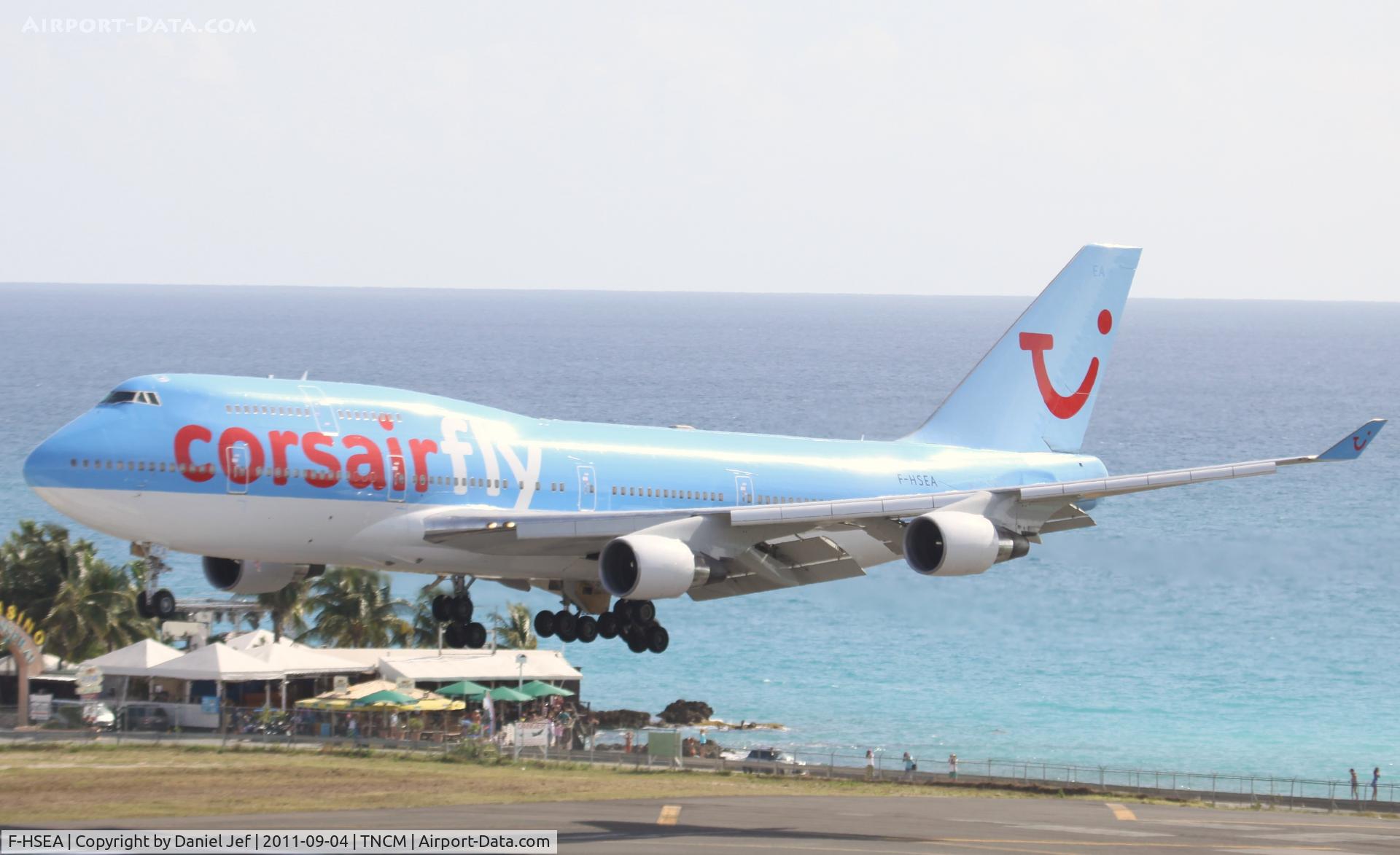 F-HSEA, 1992 Boeing 747-422 C/N 26877, Corsair landing at TNCM