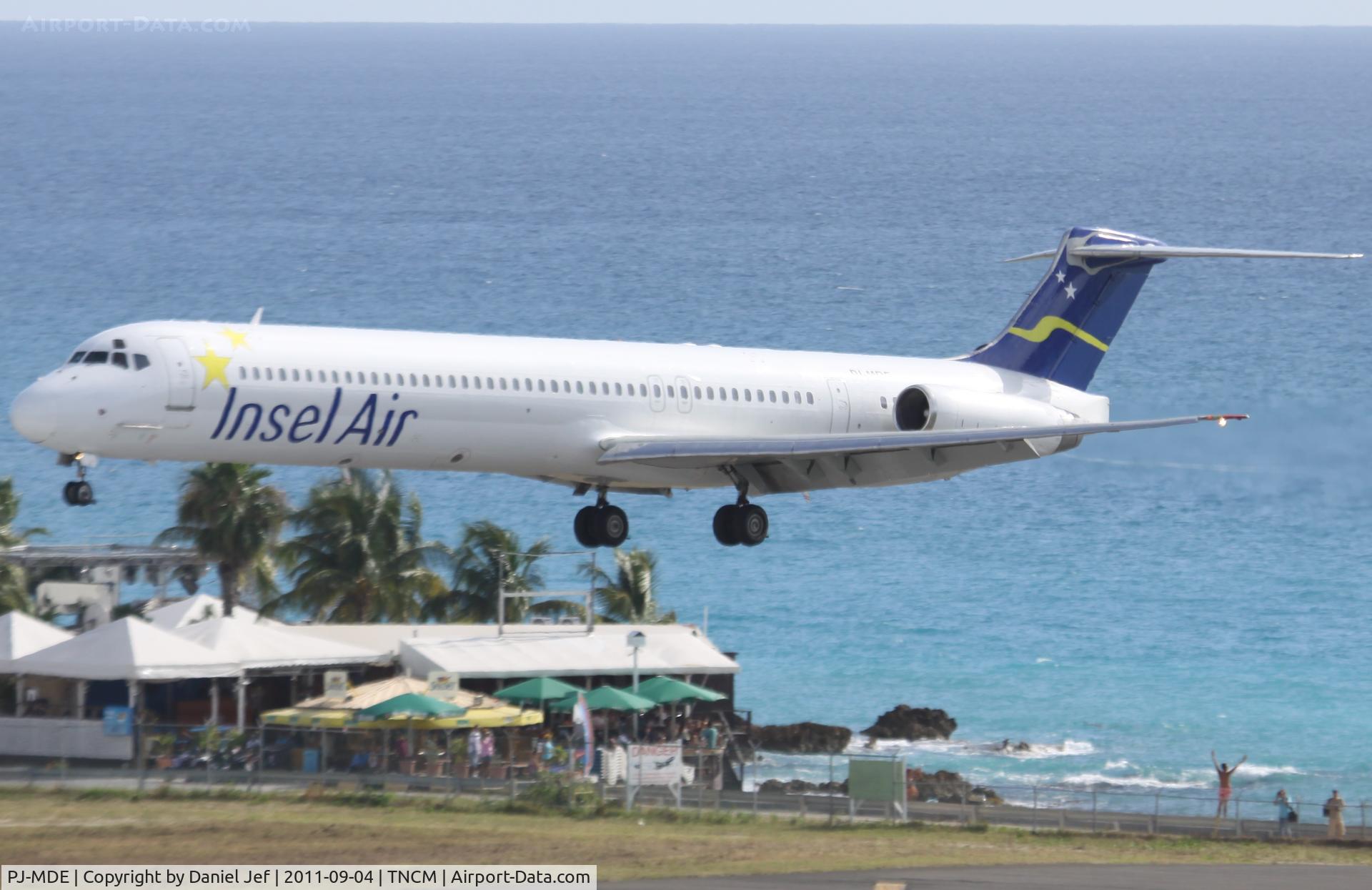 PJ-MDE, 1990 McDonnell Douglas MD-82 (DC-9-82) C/N 49971, Insel air PJ-MDE over Maho at TNCM