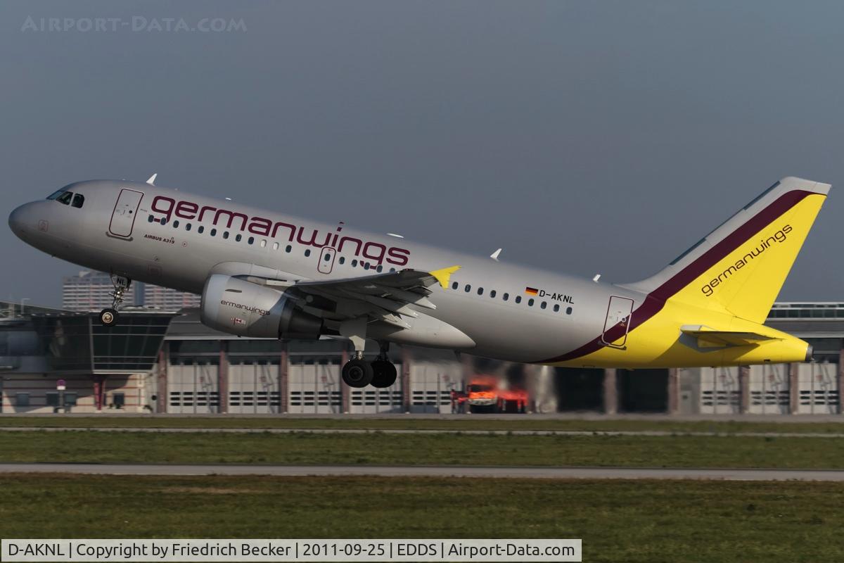 D-AKNL, 1999 Airbus A319-112 C/N 1084, departure via RW25