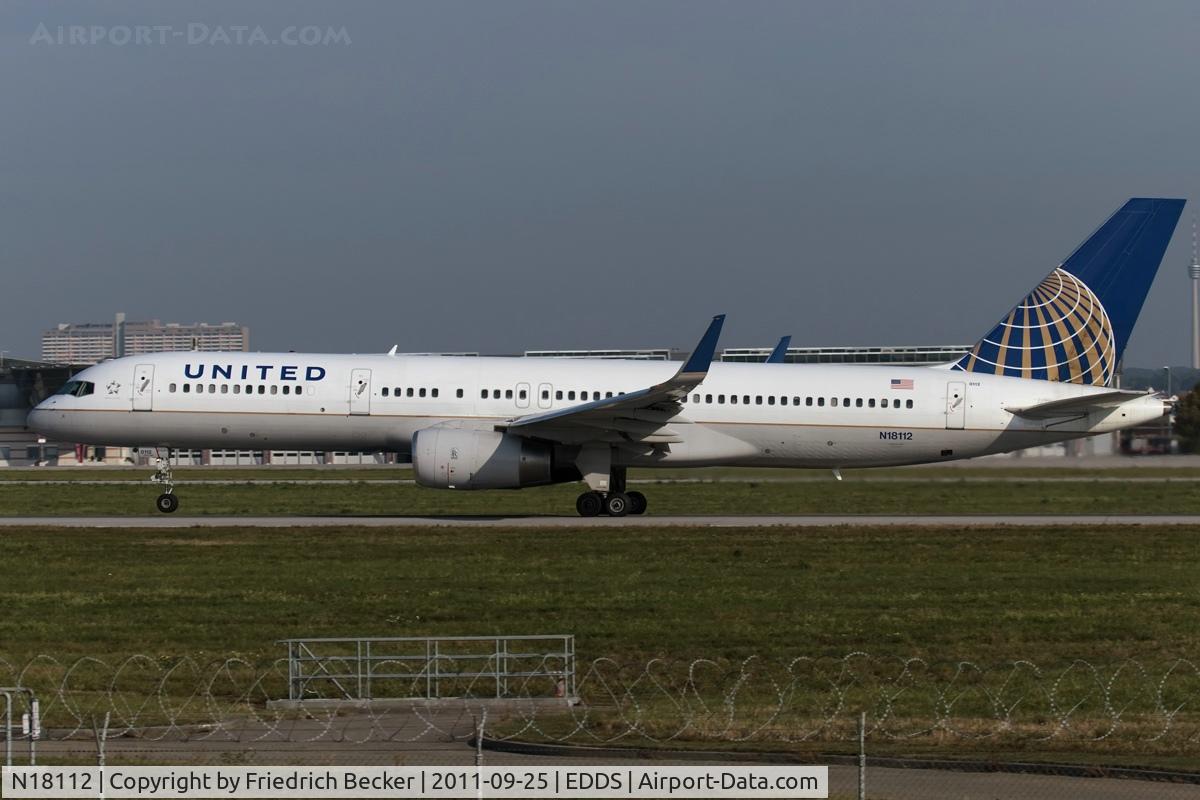 N18112, 1995 Boeing 757-224 C/N 27302, departure via RW25