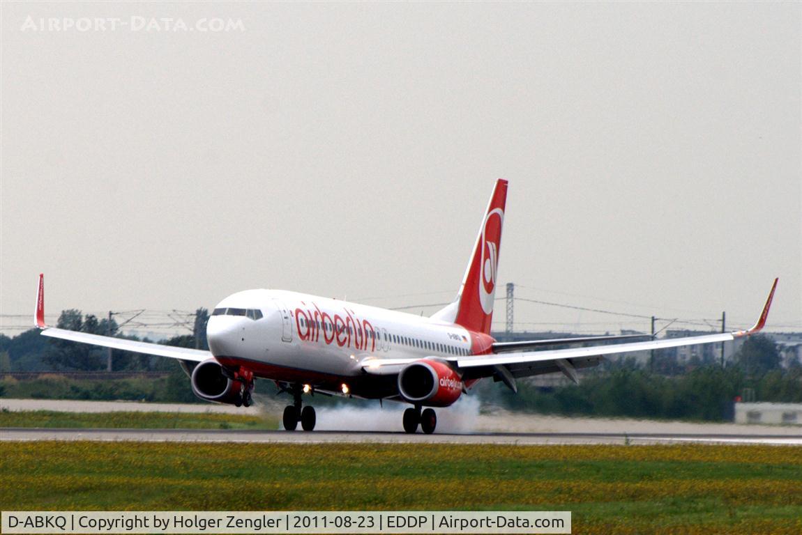 D-ABKQ, 2011 Boeing 737-86J C/N 37760, Touch down of a brand-new Air Berliner on rwy 08L.